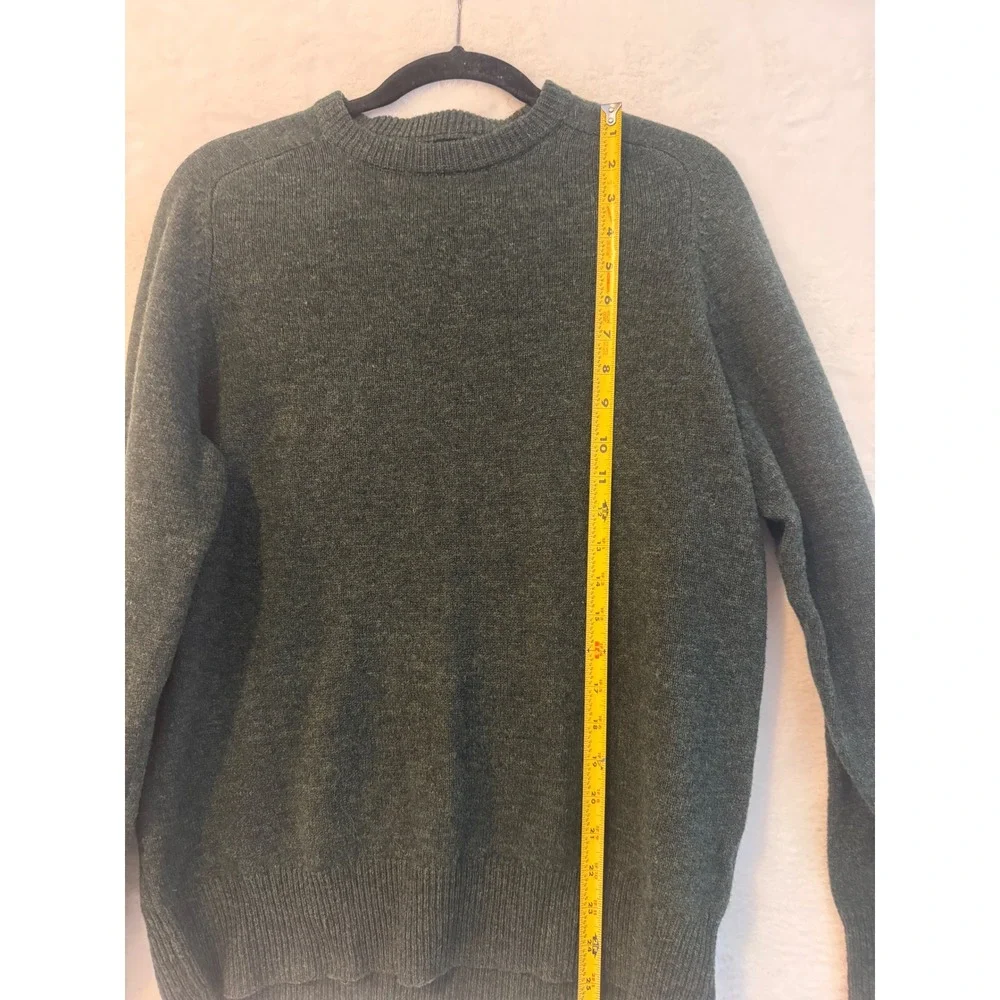 J. Crew Mens Hunter Green 100% Lambswool Crewneck Sweater Size M 07939 HO14